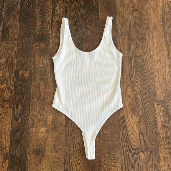 Vince Tops - Vince Ribbed Bodysuit